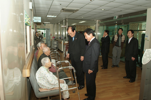 삼가노인전문요양원...