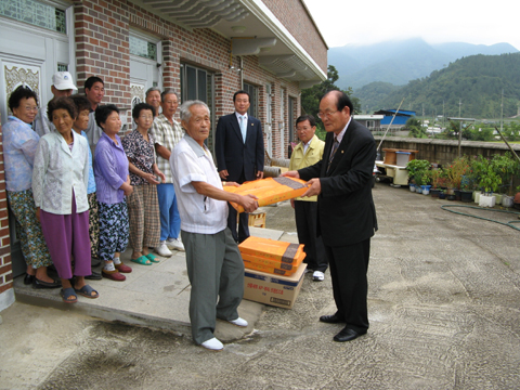 추석 즈음하여 율곡 팔복원 위로 방문0