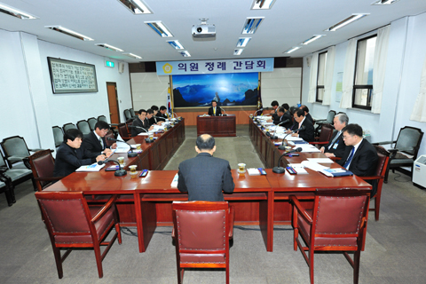 3월 첫째 주 의원정례간담회 개최0