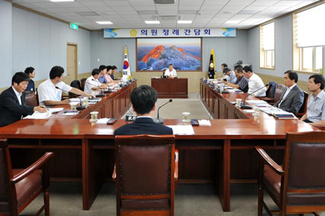 8월 첫째 주 의원정례간담회0