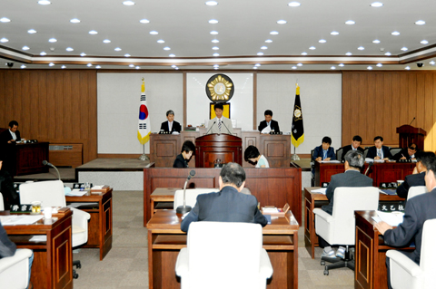 제173회 합천군의회 임시회 제1차 본회의0