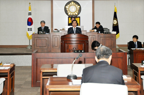 2012년도 당초예산 제출에 따른 군수 시정연설0