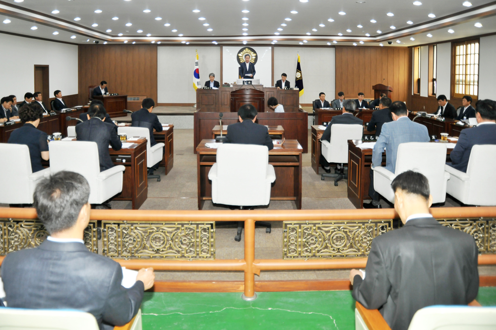 제179회 제1차 정례회 개회식 및 1차 본회의0