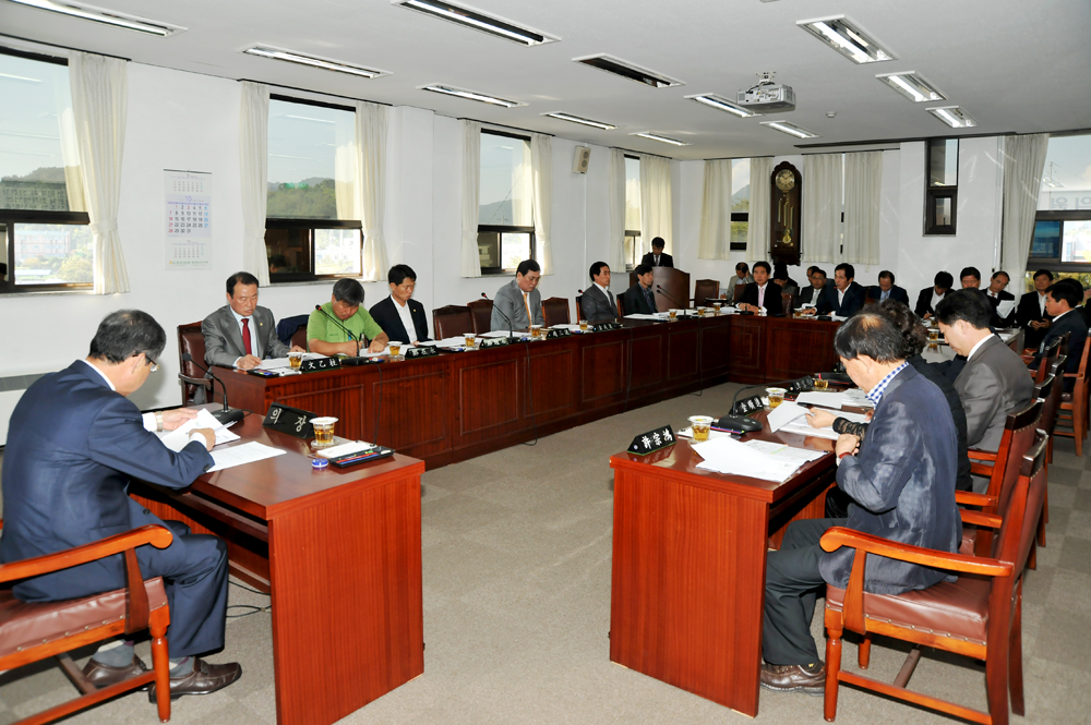 10월 첫째 주 의원정례간담회0