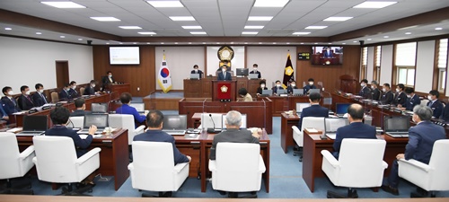 합천군의회 제249회 임시회 개회1
